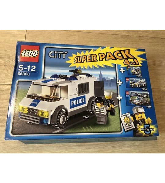 LEGO City Bundle Pack, Super Pack 4 in 1 (Sets 7235, 7236, 7245, and 7741)