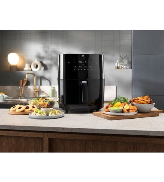 Electrolux EAF7SB Enkel 6,9 l Vrijstaand 1700 W Heteluchtfriteuse Zwart