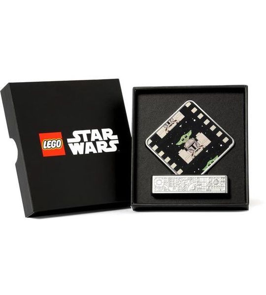 LEGO De Mandalorian™ en Grogu™ display