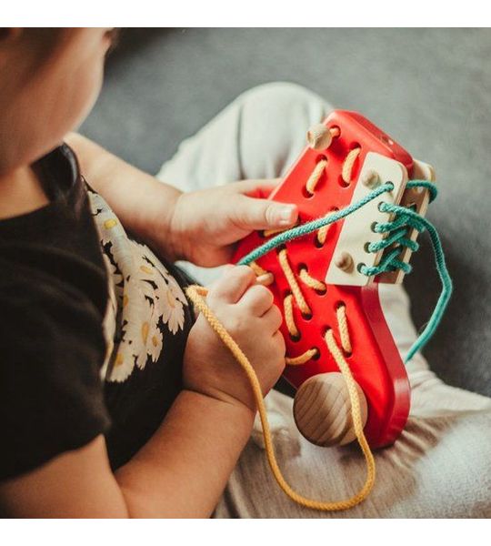 Bajo Lacing Shoe - Educatief speelgoed veters strikken multicolor.