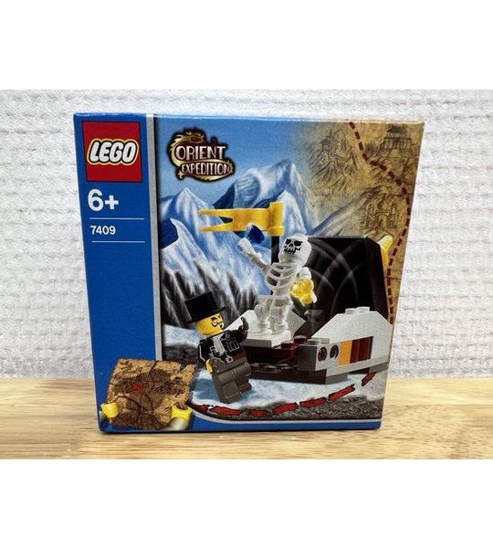 LEGO 7409 Adventurers Orient Expedition - Secret of the Tomb