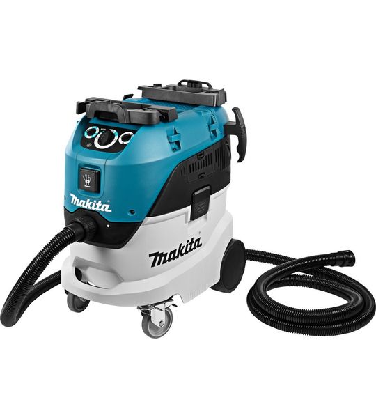 Makita VC4210M