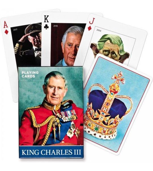 Piatnik King Charles III speelkaarten - kaartspel voor verzamelaars en fans.