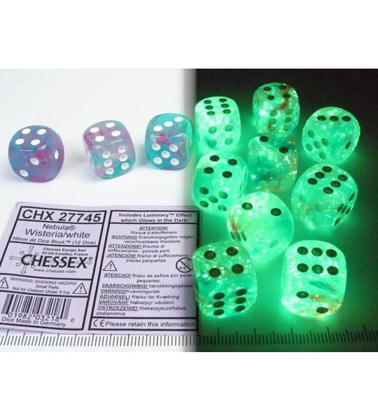 Chessex Nebula Wisteria/white Luminary D6 16mm Dobbelsteen Set (12 stuks)