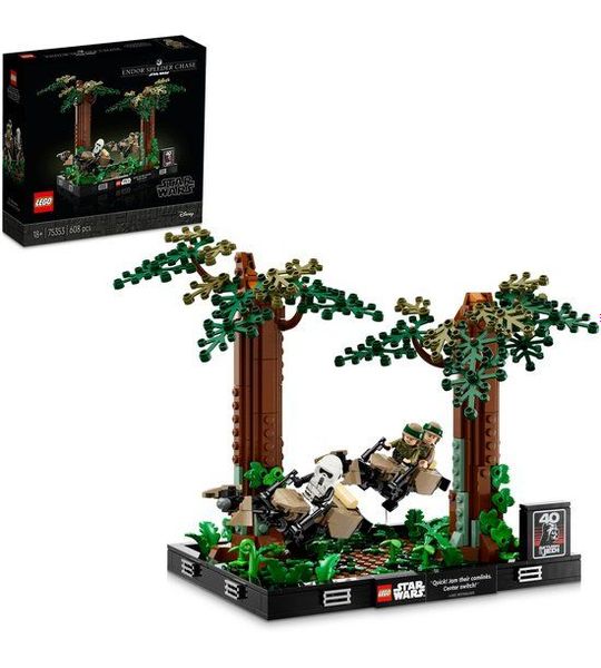 LEGO Star Wars Endor Speederachtervolging Diorama Set - 75353