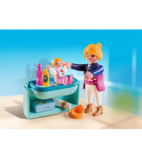 PLAYMOBIL Moeder met Baby en Luiertafel – 70418